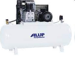 HLE ZUIGERCOMPRESSOR 400V, 500L, 4 kW